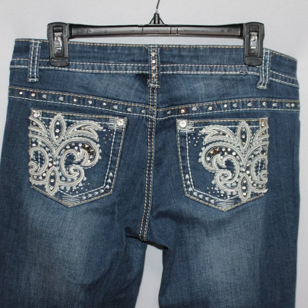 Antique Rivet Designer Jeans - Picture 3 of 14